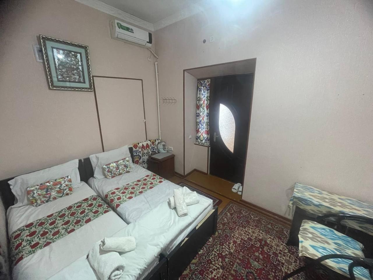 Hotel Madina-Mehribon Buchara Pokoj fotografie